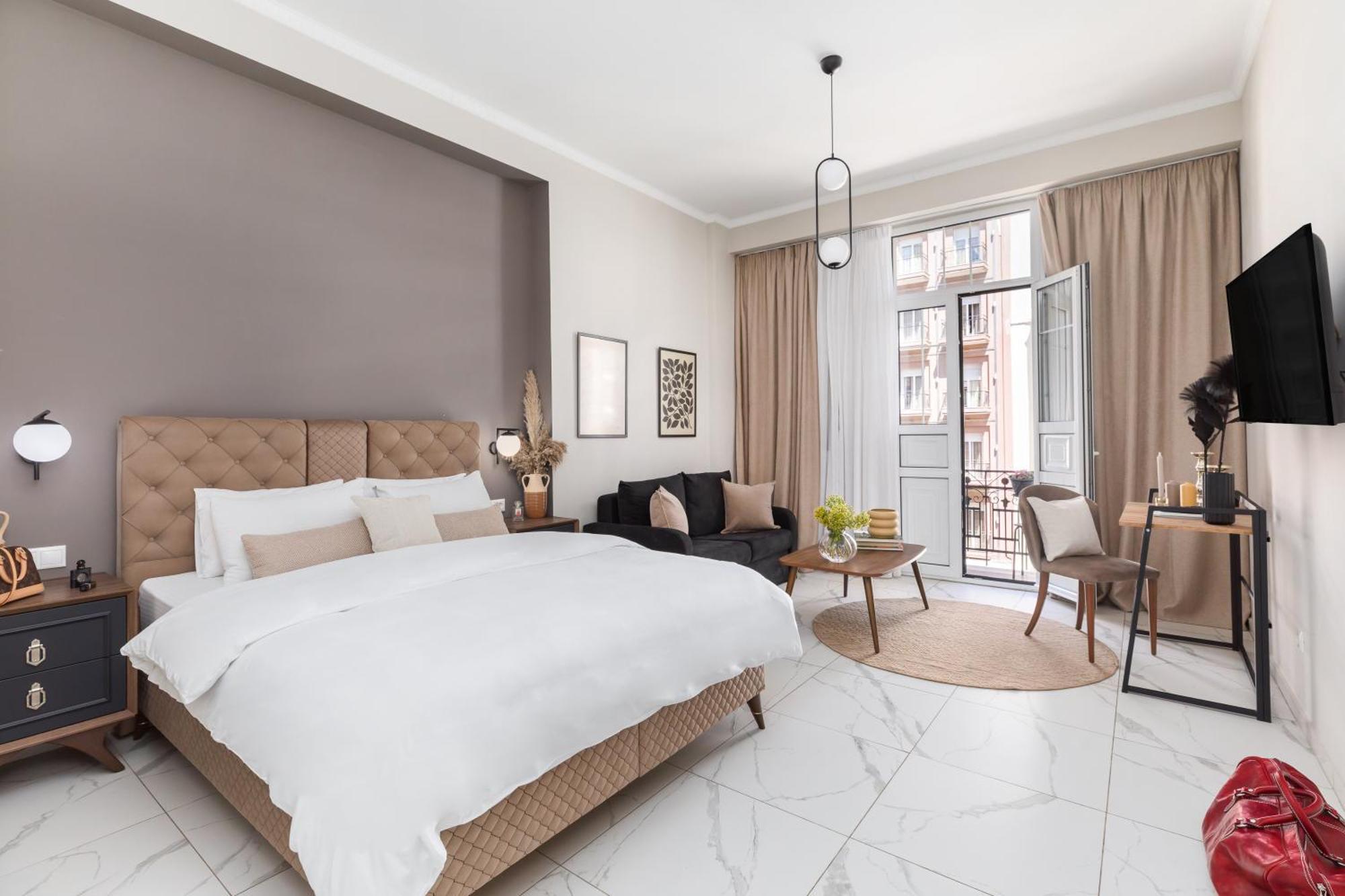 Black Onyx Comfort Suites - Timeless Design In A Heritage Building Thessaloníki Eksteriør billede